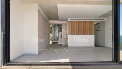 Villa in Alcanada photo 22