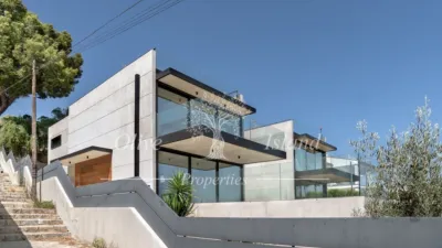 Villa in Alcanada photo 38