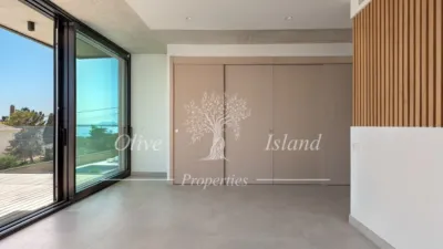 Villa in Alcanada photo 21