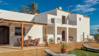 Rustic Finca in Urban Area photo 8