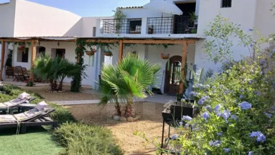 Rustic Finca in Urban Area photo 13