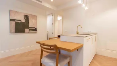 Apartment in Salamanca District photo 8