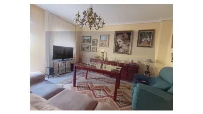 House in Oromana photo 3