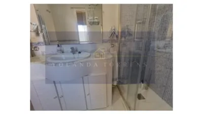 House in Oromana photo 30