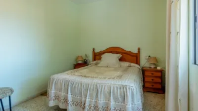 Chalet in Colmenar de Oreja photo 12