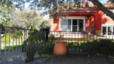 Chalet in Los Ángeles de San Rafael photo 3