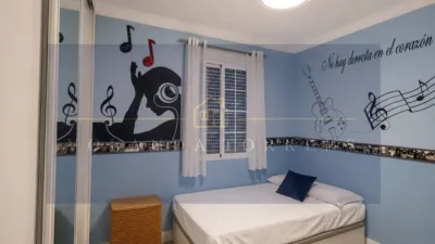 House in Oromana photo 31