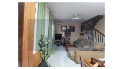 House in Oromana photo 3