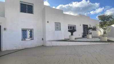 Casa en calle photo 6
