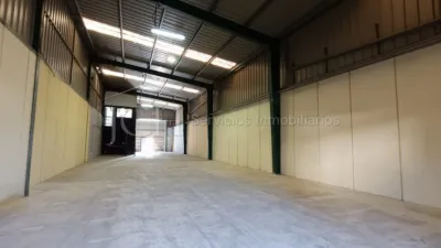Nave industrial en alquiler en Las Lagunas, Las Lagunas (Mijas) de 2.500 €<span>/mes</span>