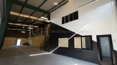 Nave industrial en alquiler en Las Lagunas, Las Lagunas (Mijas) de 2.500 €<span>/mes</span>