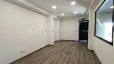 Nave industrial en alquiler en Las Lagunas, Las Lagunas (Mijas) de 2.500 €<span>/mes</span>