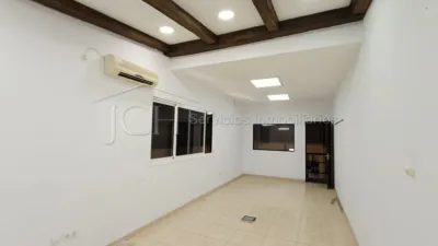 Nave industrial en alquiler en Las Lagunas, Las Lagunas (Mijas) de 2.500 €<span>/mes</span>