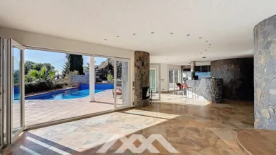 Villa in Algarrobo photo 4