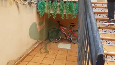 Casa adosada en alquiler en Montesol-Mejostilla, Montesol-Mejostilla (Cáceres Capital) de 900 €<span>/mes</span>