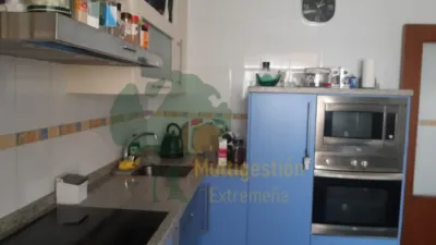 Casa adosada en alquiler en Montesol-Mejostilla, Montesol-Mejostilla (Cáceres Capital) de 900 €<span>/mes</span>