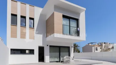 Villa in El Montgó photo 2
