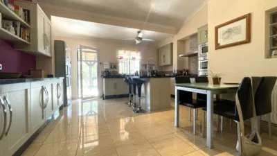 Villa in Burjulú photo 11