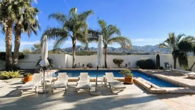 Villa in Burjulú photo 37