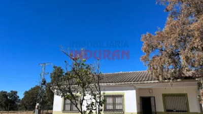Rustic farm in Peraleda de la Mata photo 15