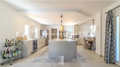 Chalet en venta en Sa Coma, Sa Coma (Sant Llorenç des Cardassar) de 1.150.000 €