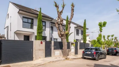 Semi-detached house on Calle de Vitoria photo 2