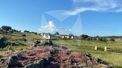 Rustic farm in Monroy photo 17
