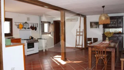 Rustic farm in Monroy photo 8
