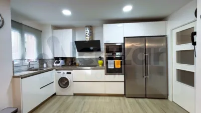 Piso en venta en San José-San Carlos-Fontanal, San José-San Carlos-Fontanal (Distrito San Pablo-Santa Justa. Sevilla Capital) de 444.000 €