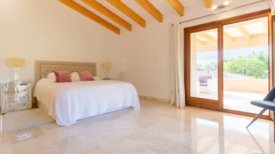 Rustic villa in Alaró photo 13