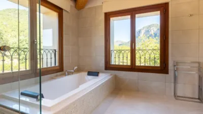 Rustic villa in Alaró photo 14