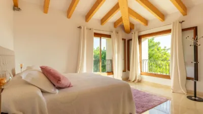 Rustic villa in Alaró photo 16