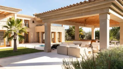 Rustic villa in Alaró photo 3