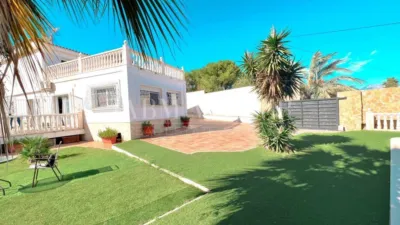 Chalet in La Costera photo 8