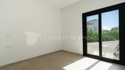 Villa in La Fustera photo 15