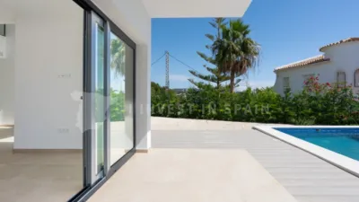 Villa in La Fustera photo 7