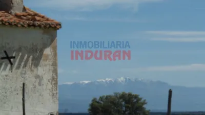Rustic farm in Casatejada photo 14