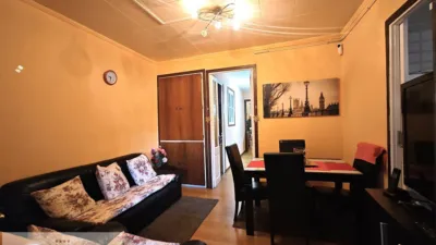 Apartment in El Camp de l'Arpa del Clot photo 2