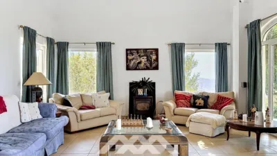 Chalet in Canillas de Aceituno photo 10