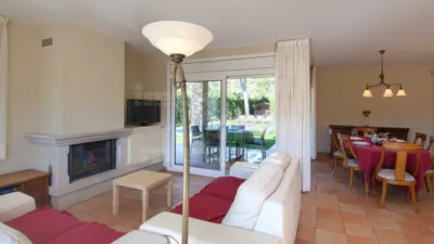 Chalet in Esclanyà photo 8
