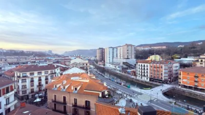 Piso en venta en Erdialdea, Erdialdea (Errenteria) de 280.000 €