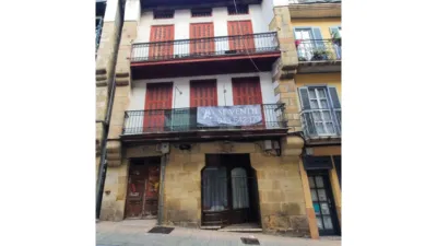 Casa en venta en Calle Karrika Nagusia, 21-13, Número 21-13, Erdialdea-Alde Zaharra-Mendibil-Santiago (Irun) de 500.000 €