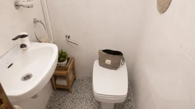 Piso en venta en Carrer de la Creu Coberta, 71, cerca de Carrer del Rector Triadó, Hostafrancs (Distrito Sants-Montjuïc. Barcelona Capital) de 425.000 €