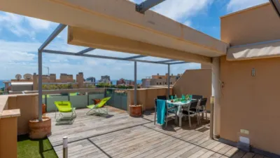 Penthouse on Avinguda de l'Estació, 5 photo 9