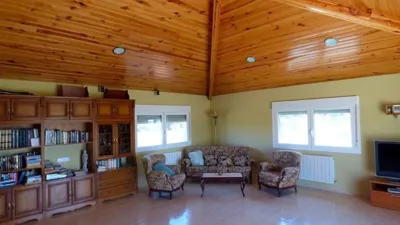 Chalet en venta en Calle C. La Corona, 2-20, Número 2-20, Arcusa (Aínsa-Sobrarbe) de 350.000 €