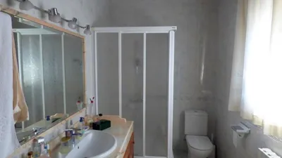 Chalet en venta en Calle C. La Corona, 2-20, Número 2-20, Arcusa (Aínsa-Sobrarbe) de 350.000 €
