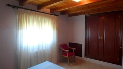 Chalet en venta en Calle C. La Corona, 2-20, Número 2-20, Arcusa (Aínsa-Sobrarbe) de 350.000 €