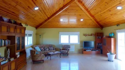 Chalet en venta en Calle C. La Corona, 2-20, Número 2-20, Arcusa (Aínsa-Sobrarbe) de 350.000 €