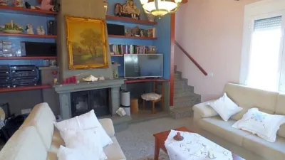 Chalet en venta en Calle C. La Corona, 2-20, Número 2-20, Arcusa (Aínsa-Sobrarbe) de 350.000 €