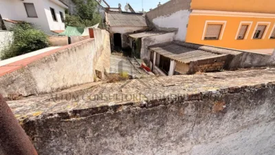 House in Centre photo 4